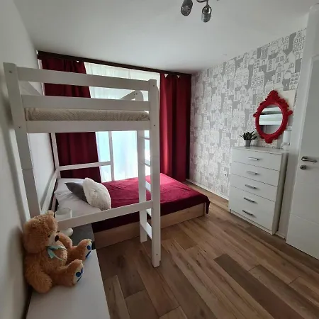 M's Apartment *